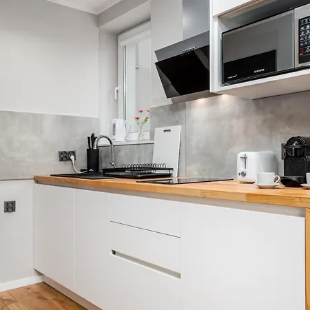 Zlota Centre, Sun & Snow Warsaw