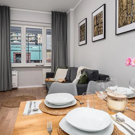 Zlota Centre, Sun & Snow Apartment