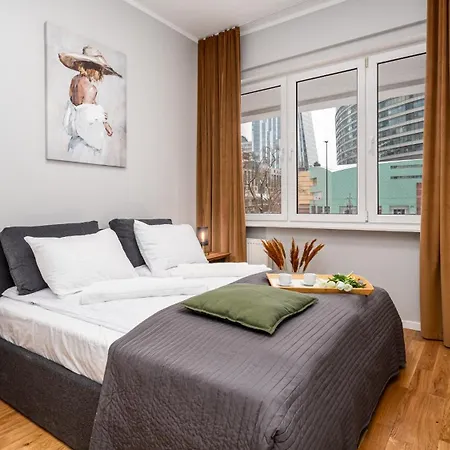 Zlota Centre, Sun & Snow *