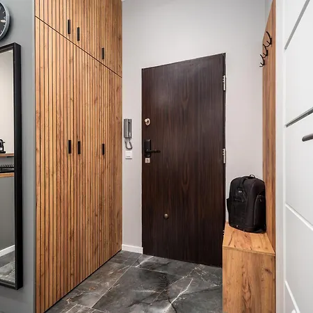 Zlota Centre, Sun & Snow Apartment Warschau