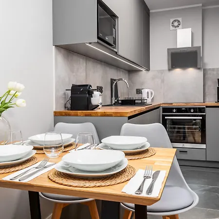 Apartamento Sun & Snow, Zlota City Centre Varsóvia