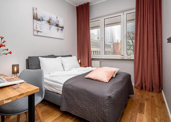 Zlota Centre, Sun & Snow * Varsovia