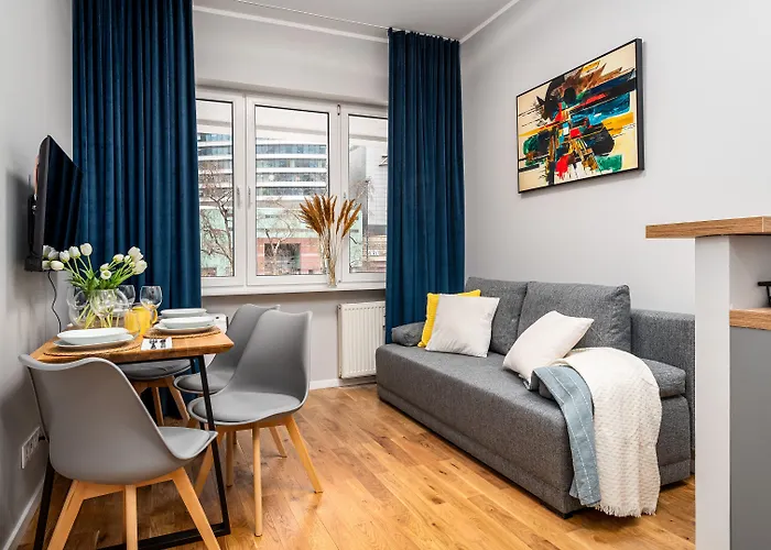 Zlota Centre, Sun & Snow Apartment Warsaw