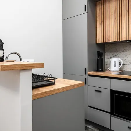 Zlota Centre, Sun & Snow